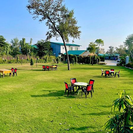 The Jungle Joy Resort & Spa Ramnagar  Bagian luar foto