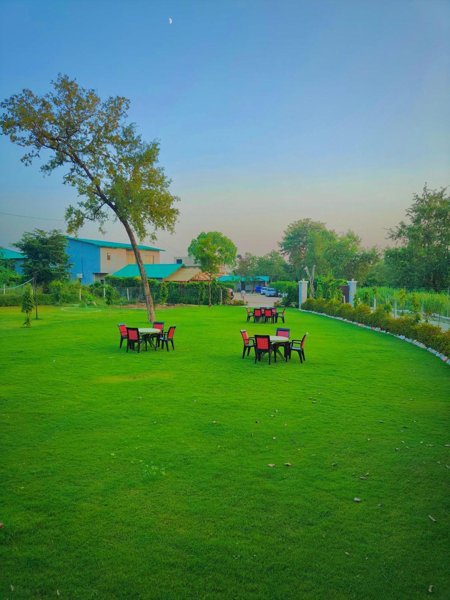 The Jungle Joy Resort & Spa Ramnagar  Bagian luar foto